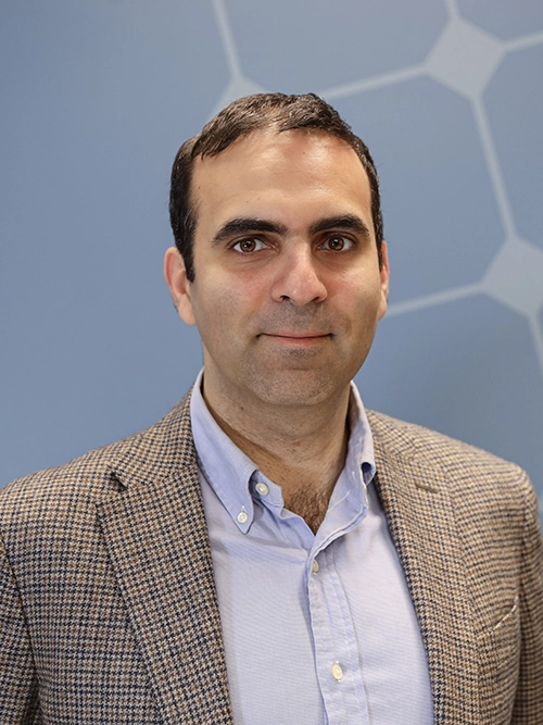 Amir Yazdi Headshot